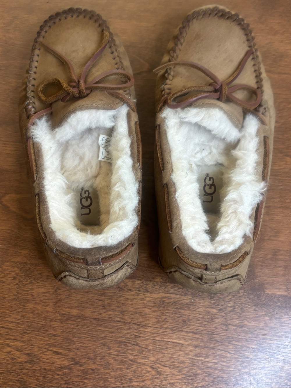 UGG Chestnut Suede Shearling-Lined Dakota Moccasin Slippers - Picture 5 of 6